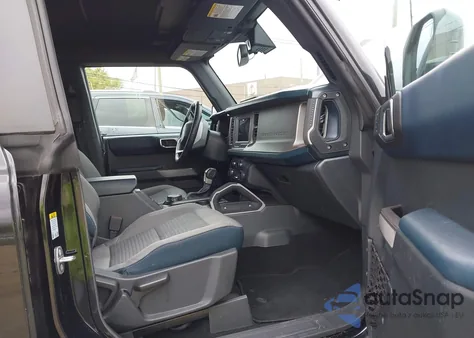 2023 Ford Bronco Outer Banks z USA, uszkodzony, nr VIN 1FMDE5BHXPLA83735